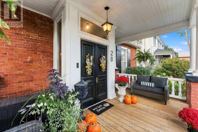 28 UNIVERSITY AVENUE W, Cobourg, Ontario, K9A2G5