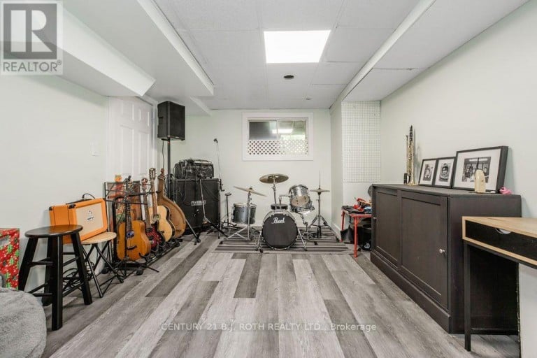 1844 OAKWOOD ROAD, Innisfil, Ontario, L9S2W1