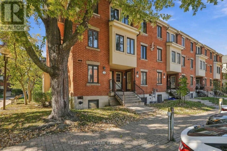 28 Crispin Private, Ottawa, Ontario (id X13873140)