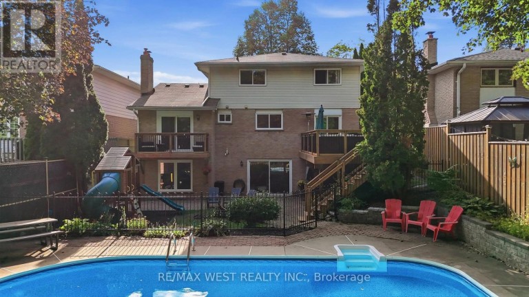 441 PADDINGTON CRESCENT, Oshawa (Centennial), Ontario, L1G7P3