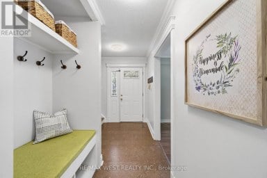441 PADDINGTON CRESCENT Oshawa (Centennial) Ontario photo 5