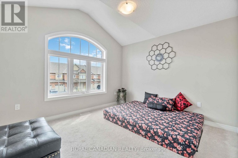 92 BETHUNE AVENUE, Hamilton, Ontario, L0R1P0