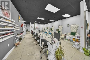 8 - 370 EASTBRIDGE BOULEVARD Waterloo Ontario photo 9