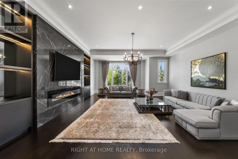 16 SIRONA'S LANE, Aurora (Bayview Southeast), Ontario, L4G7Y7