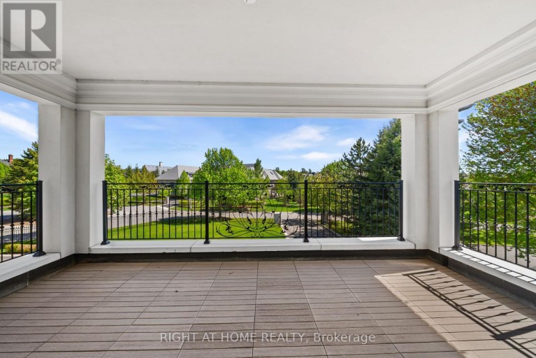 16 SIRONA'S LANE, Aurora (Bayview Southeast), Ontario, L4G7Y7