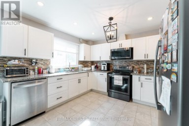 19 MOORE PLACE Barrie (Letitia Heights) Ontario photo 9