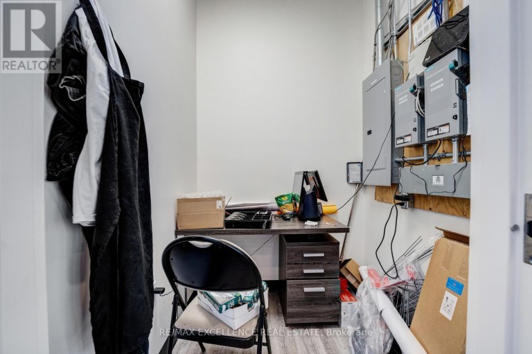 1 - 95 COTTRELLE BOULEVARD, Brampton (Gore Industrial North), Ontario, L6S0G1
