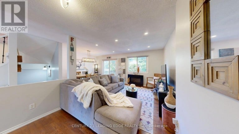 64 - 2651 AQUITAINE AVENUE, Mississauga (Meadowvale), Ontario, L5N1V5