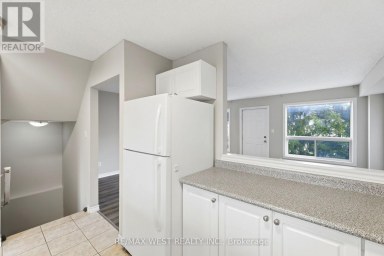 11 - 600 SARNIA ROAD London North (North I) Ontario photo 16