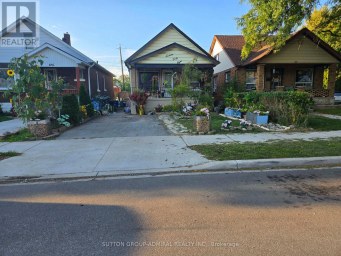 1648 LAING STREET Windsor Ontario photo 1