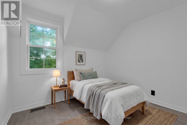 132 QUEEN STREET W, Springwater (Elmvale), Ontario, L0L1P0