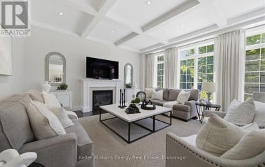 7 Woodington Court, Whitby (brooklin) Ontario