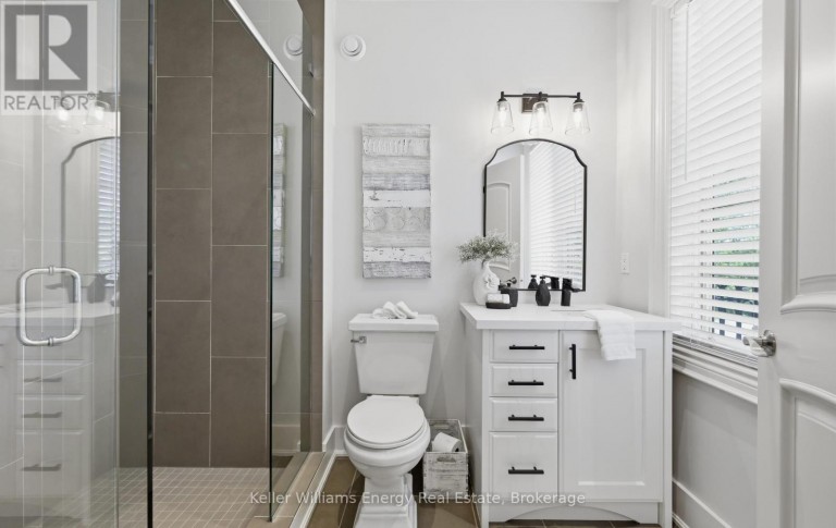 7 WOODINGTON COURT, Whitby (Brooklin), Ontario, L1M0C6