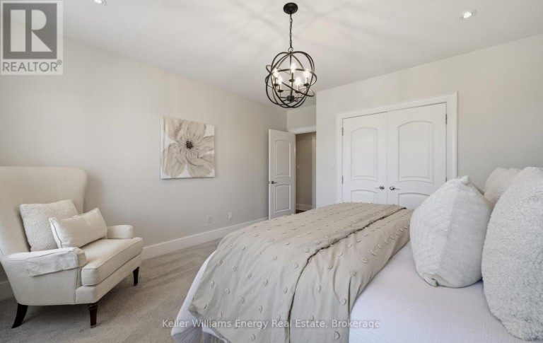 7 WOODINGTON COURT, Whitby (Brooklin), Ontario, L1M0C6