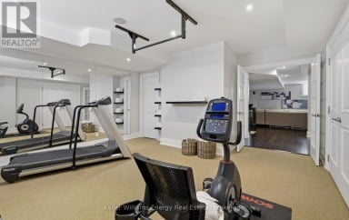 7 Woodington Court, Whitby (brooklin) Ontario