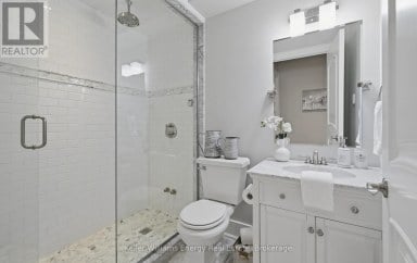 7 Woodington Court, Whitby (brooklin) Ontario