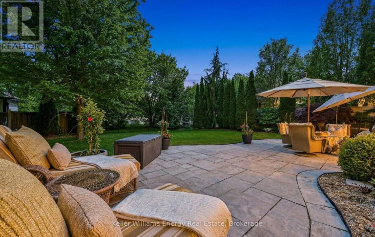 7 WOODINGTON COURT, Whitby (Brooklin), Ontario, L1M0C6