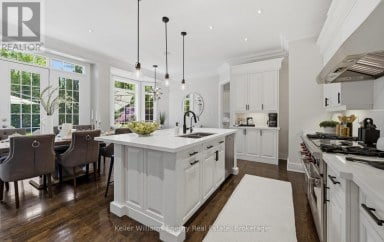7 Woodington Court, Whitby (brooklin) Ontario