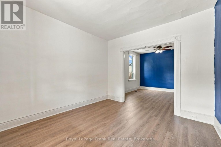 492 HOPKINS AVENUE, Peterborough, Ontario, K9H2R8