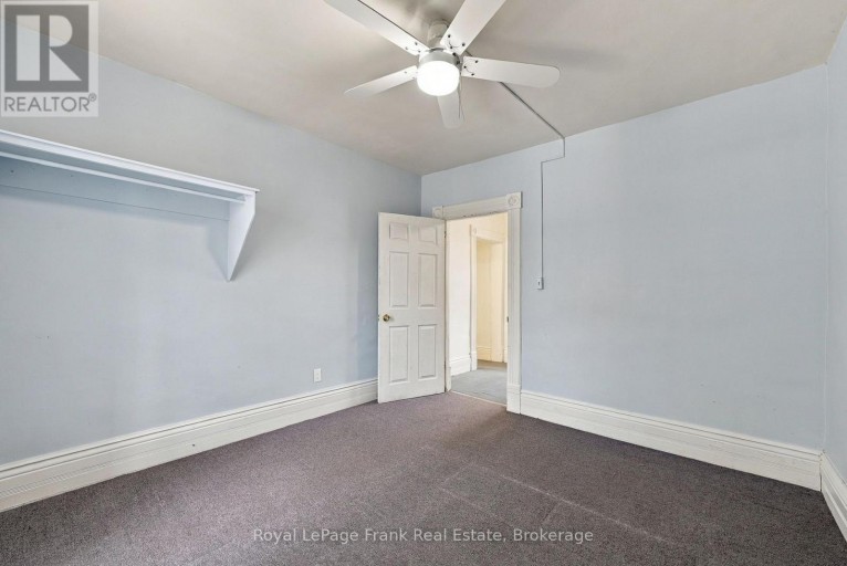 492 HOPKINS AVENUE, Peterborough, Ontario, K9H2R8