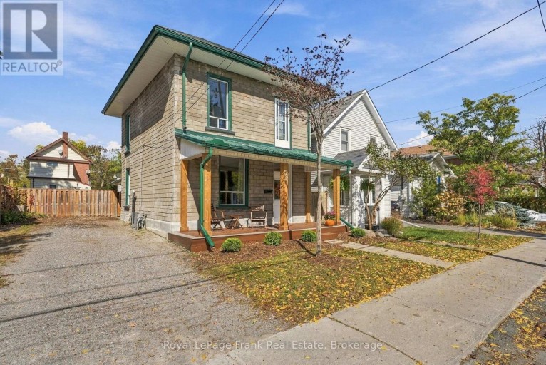 492 HOPKINS AVENUE, Peterborough, Ontario, K9H2R8