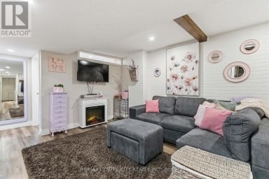 70 BRENTWOOD CRESCENT London North (North J) Ontario photo 32