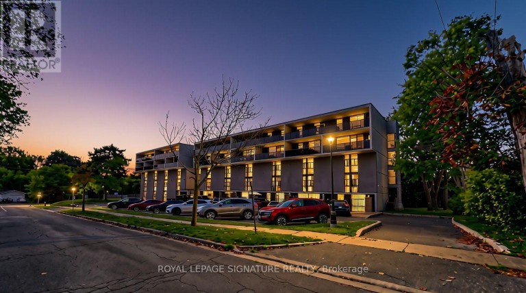 402 - 454 CENTRE STREET S, Oshawa (Central), Ontario, L1H4C2