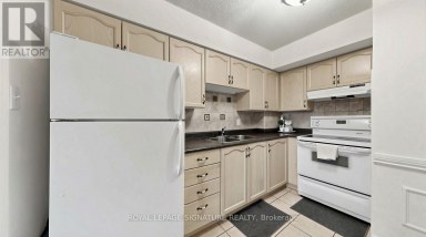402 - 454 CENTRE STREET S Oshawa (Central) Ontario photo 13