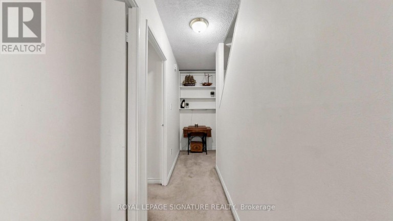 402 - 454 CENTRE STREET S, Oshawa (Central), Ontario, L1H4C2