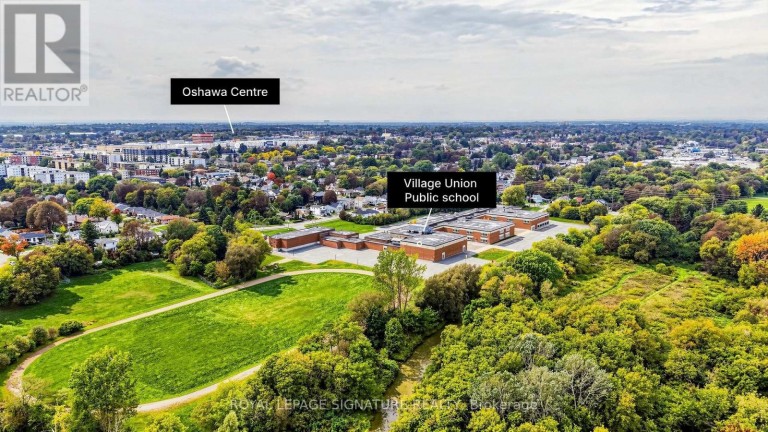 402 - 454 CENTRE STREET S, Oshawa (Central), Ontario, L1H4C2