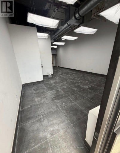 15B - 1960 LAWRENCE AVENUE, Toronto (Wexford-Maryvale), Ontario, M1R2Z1