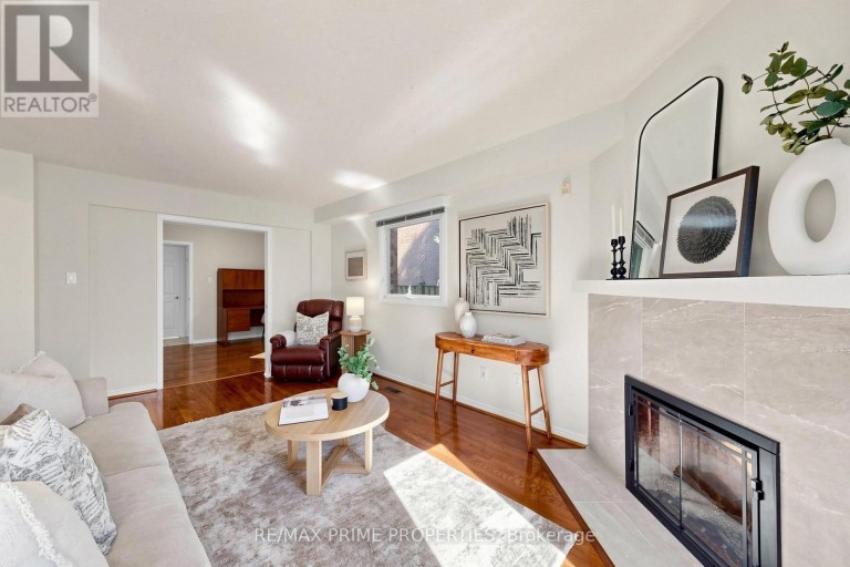 105 TILMAN CIRCLE, Markham (Markham Village), Ontario, L3P5V4
