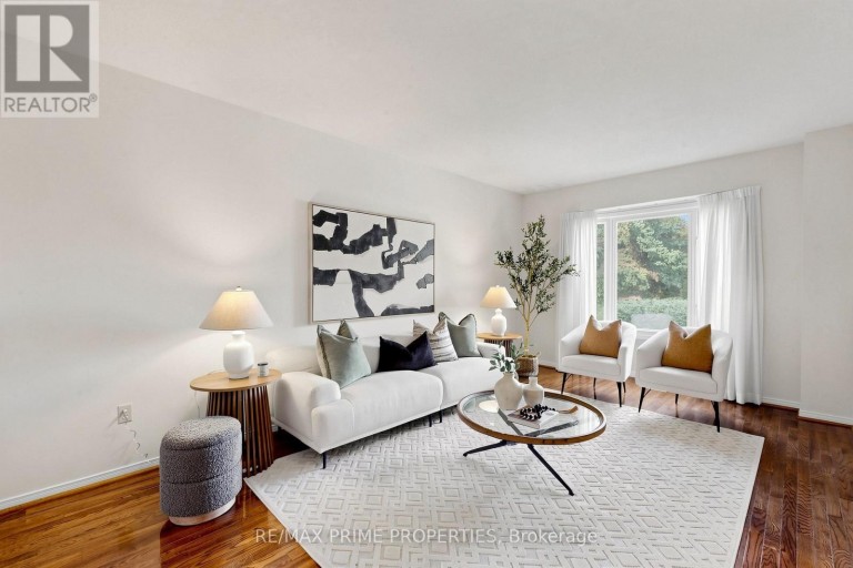 105 TILMAN CIRCLE, Markham (Markham Village), Ontario, L3P5V4