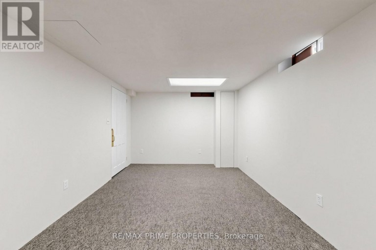 105 TILMAN CIRCLE, Markham (Markham Village), Ontario, L3P5V4
