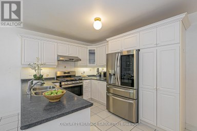 29 EMINENCE ROAD Vaughan (Patterson) Ontario photo 10