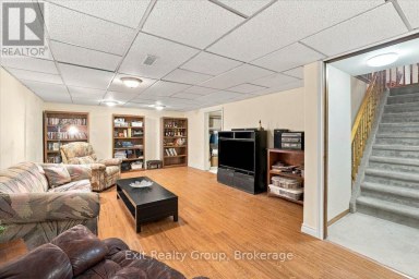 27 DUNGANNON DRIVE Belleville (Belleville Ward) Ontario photo 25