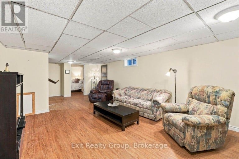 27 DUNGANNON DRIVE, Belleville (Belleville Ward), Ontario, K8P5E7
