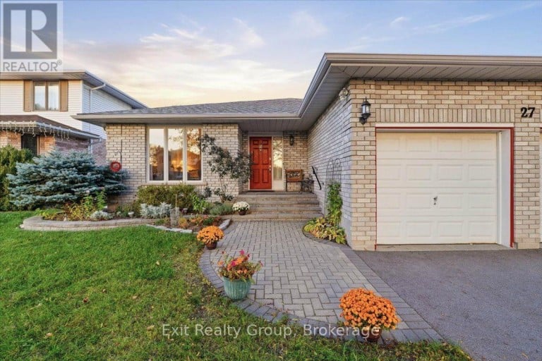 27 DUNGANNON DRIVE, Belleville (Belleville Ward), Ontario, K8P5E7