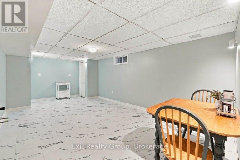 27 DUNGANNON DRIVE, Belleville (Belleville Ward), Ontario, K8P5E7