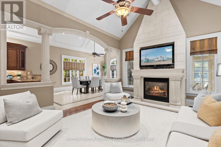 155 COOKS MILL CRESCENT, Vaughan (Patterson), Ontario, L6A0L1