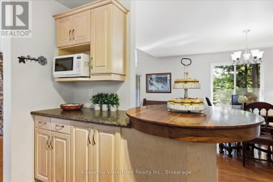 25 GOVERNMENT DOCK ROAD Kawartha Lakes (Laxton/Digby/Longford) Ontario photo 15