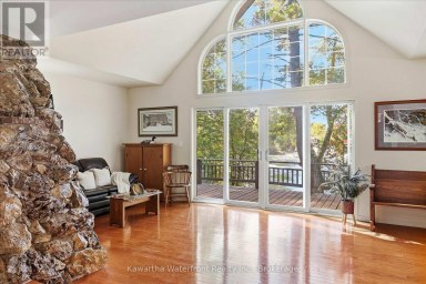 25 GOVERNMENT DOCK ROAD Kawartha Lakes (Laxton/Digby/Longford) Ontario photo 7