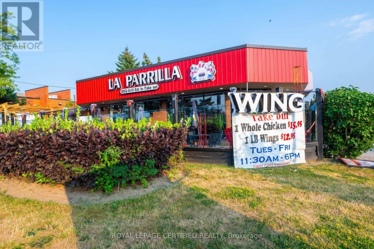 5025 STEELES AVENUE W, Toronto (Humber Summit), Ontario, M9L2X1