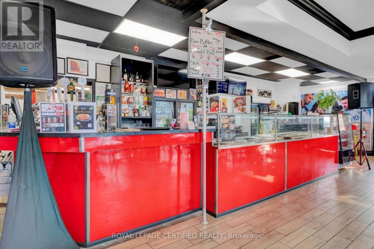5025 STEELES AVENUE W, Toronto (Humber Summit), Ontario, M9L2X1