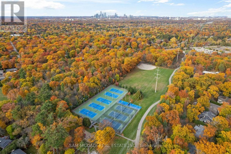 1310 RAVINE DRIVE, Mississauga (Lorne Park), Ontario, L5J3E5