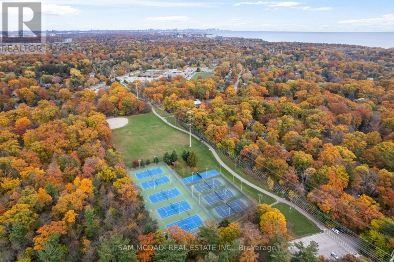 1310 RAVINE DRIVE, Mississauga (Lorne Park), Ontario, L5J3E5