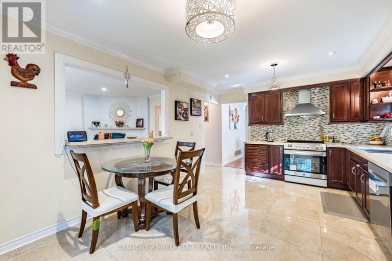 56 FOUNTAINBRIDGE DRIVE, Caledon (Bolton East), Ontario, L7E1N4
