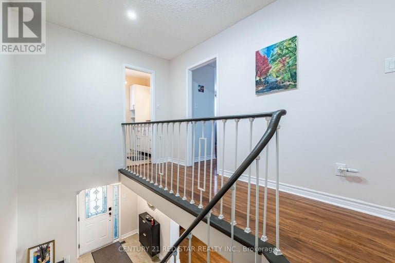 56 FOUNTAINBRIDGE DRIVE, Caledon (Bolton East), Ontario, L7E1N4