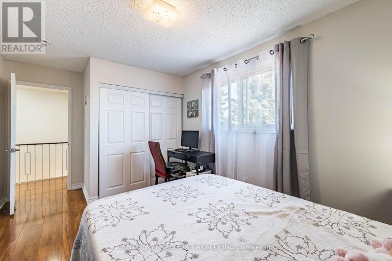 56 FOUNTAINBRIDGE DRIVE, Caledon (Bolton East), Ontario, L7E1N4
