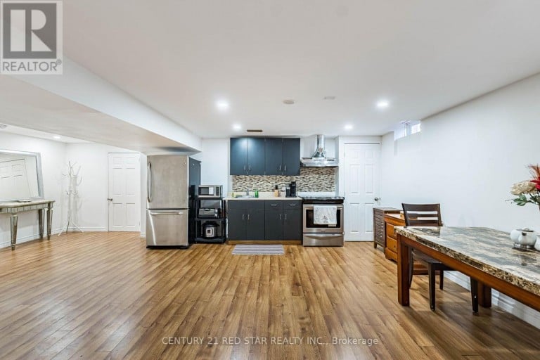 56 FOUNTAINBRIDGE DRIVE, Caledon (Bolton East), Ontario, L7E1N4